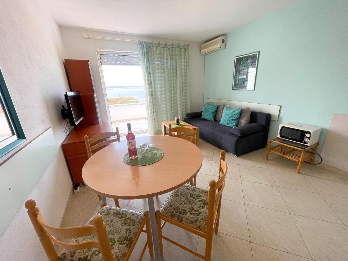 Apartmani Toni Dramalj Exterior photo