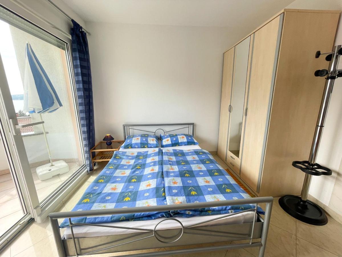 Apartmani Toni Dramalj Exterior photo