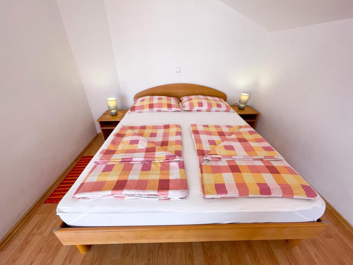 Apartmani Toni Dramalj Exterior photo