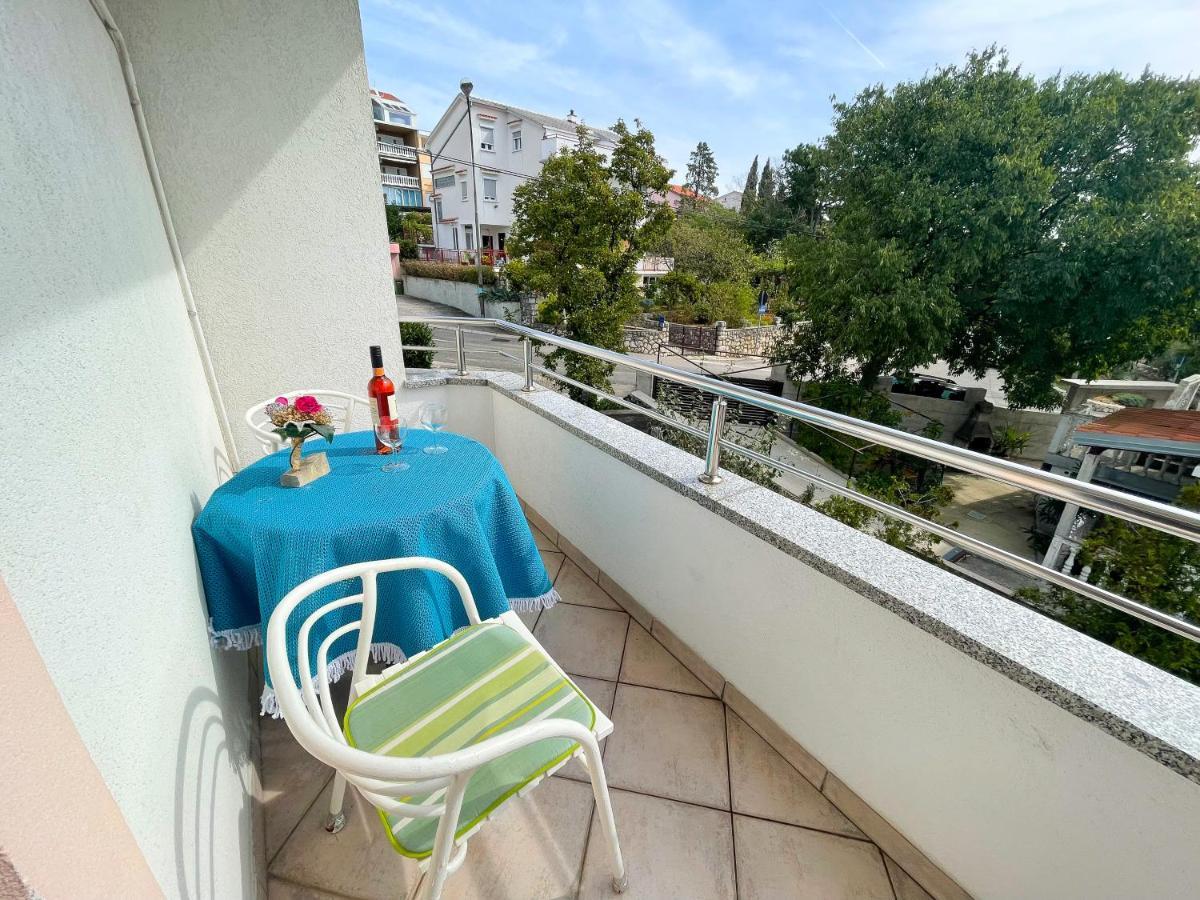 Apartmani Toni Dramalj Exterior photo