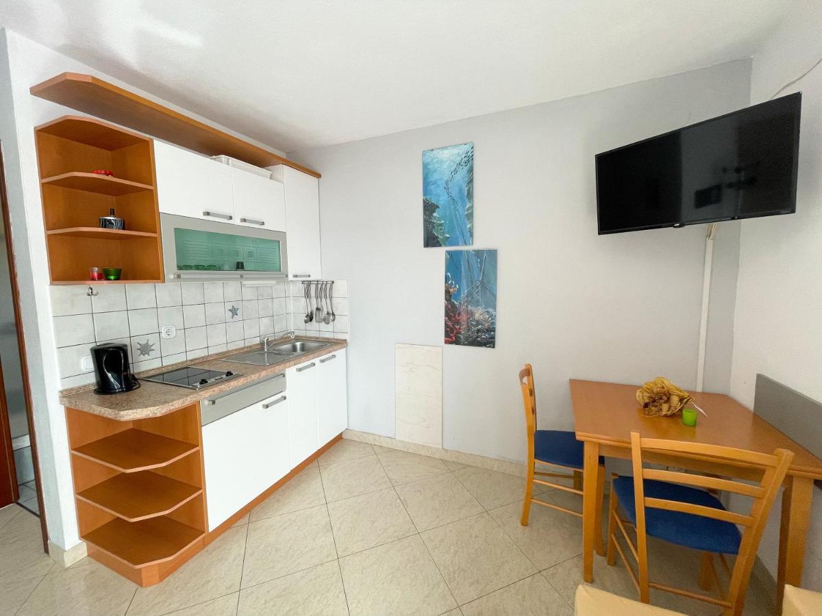 Apartmani Toni Dramalj Exterior photo